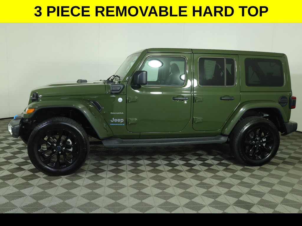 Used 2024 Jeep Wrangler Unlimited Sahara w/ Dual Top Group AWD/4WD image 5