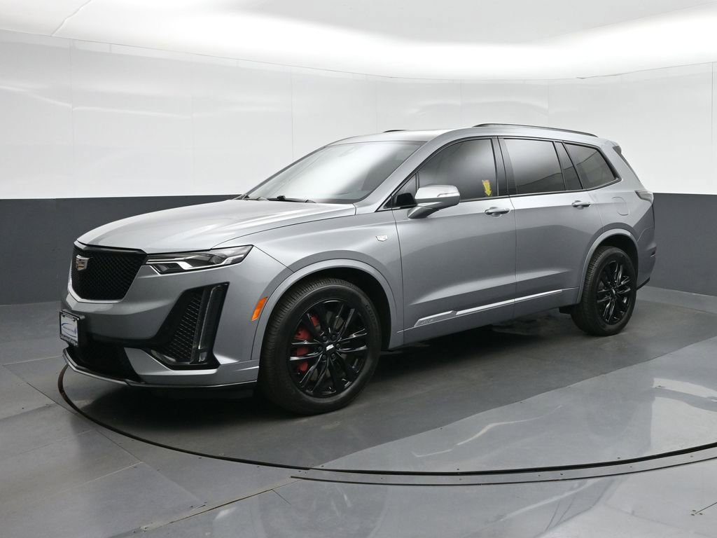 Used 2023 Cadillac XT6 Sport AWD/4WD image 3