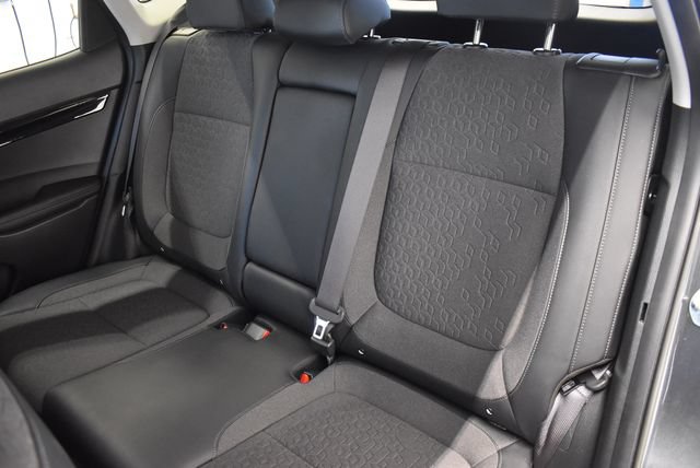 Used 2025 Kia Seltos S FWD image 7