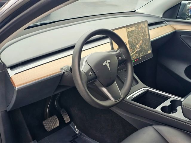 Used 2023 Tesla Model Y Long Range image 15