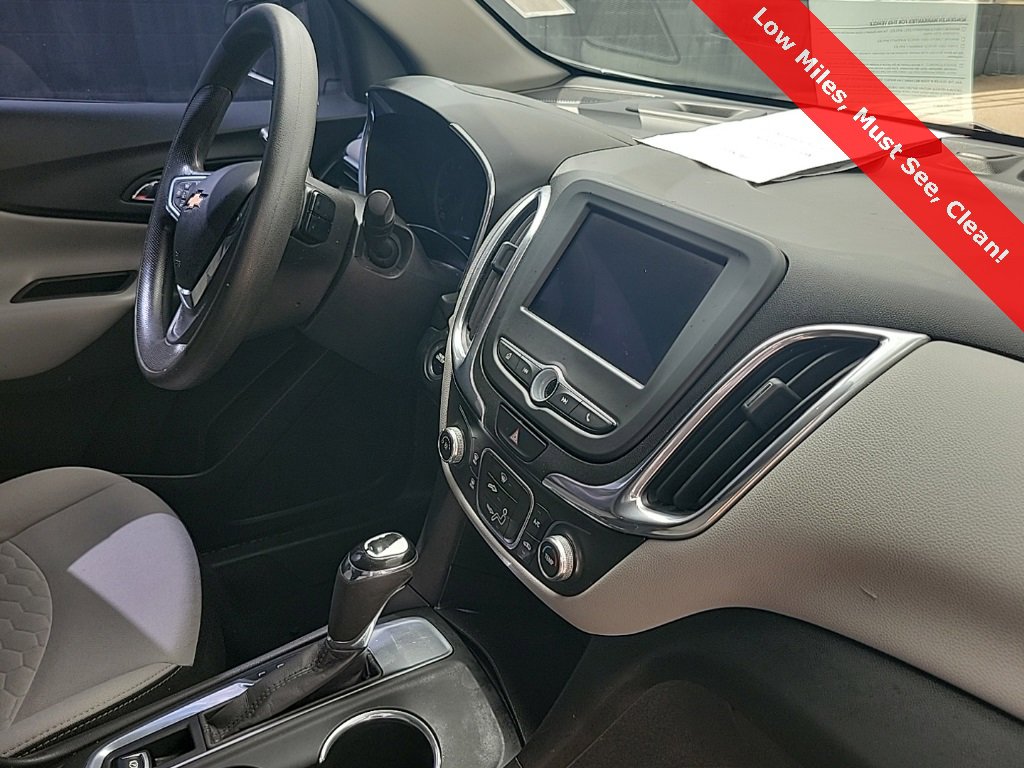 Used 2020 Chevrolet Equinox LS w/ LS Convenience Package image 40