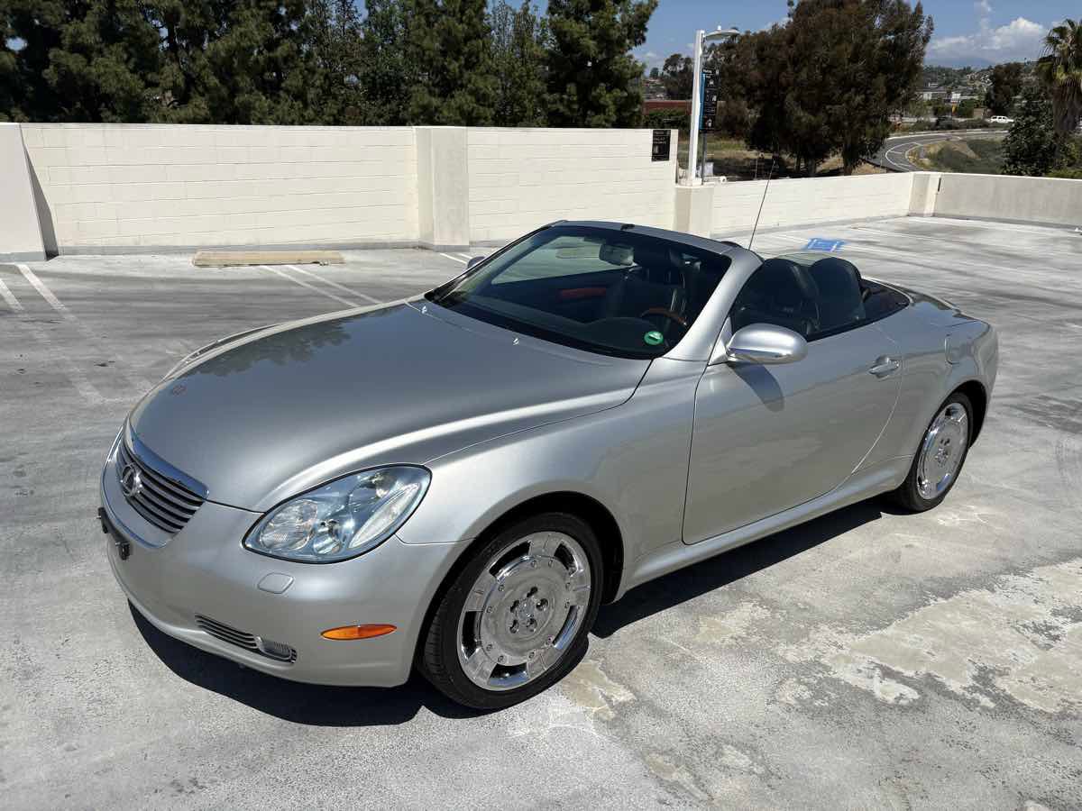 Used 2002 Lexus SC 430 Convertible image 4