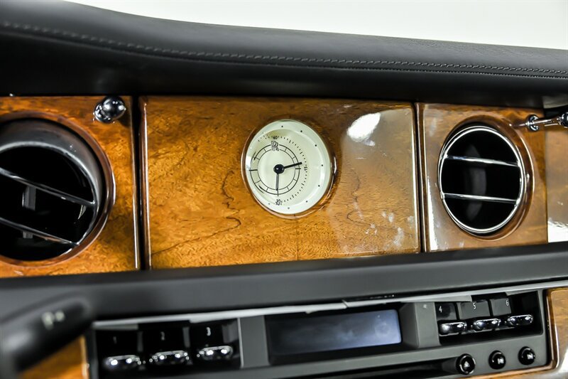 Used 2008 Rolls-Royce Phantom Drophead Coupe RWD image 31