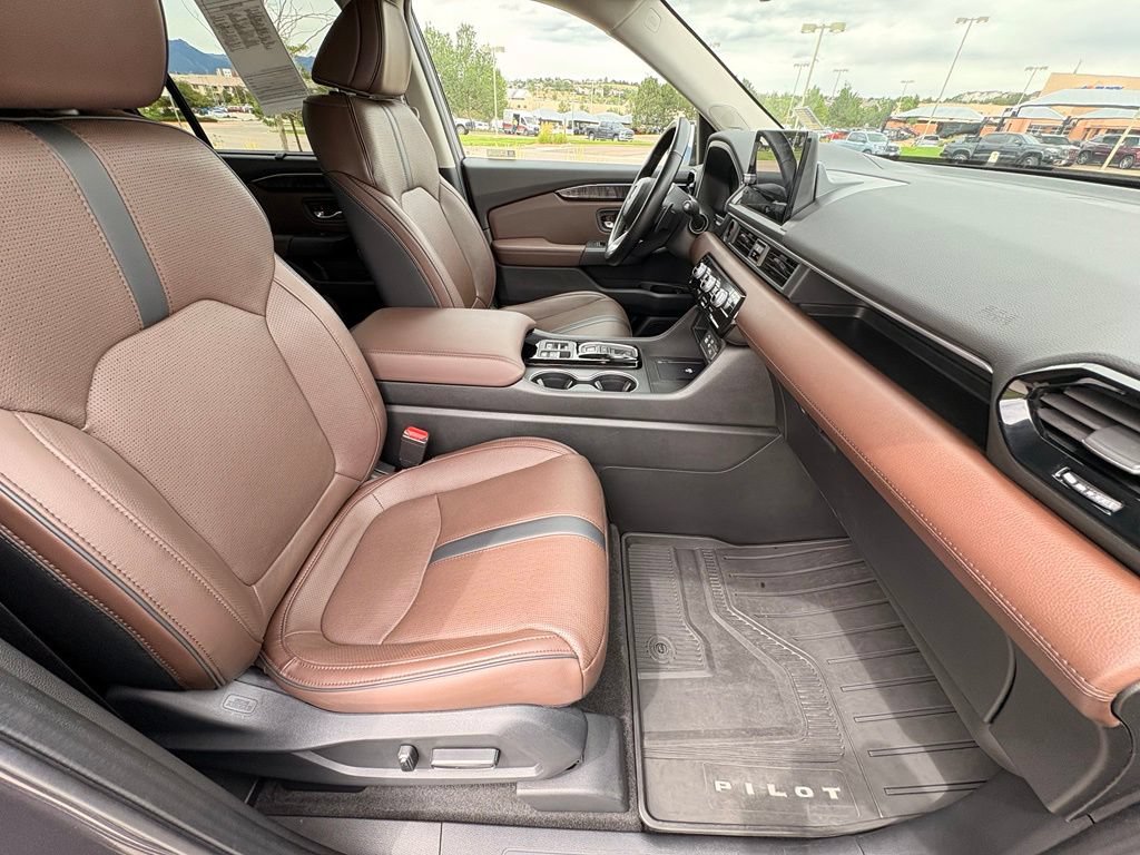 Used 2023 Honda Pilot Elite image 34