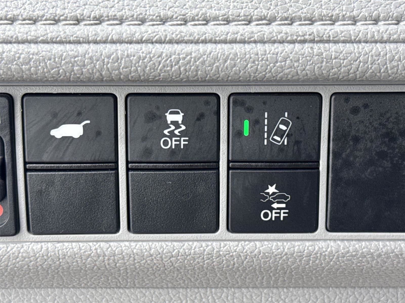 Used 2018 Honda Odyssey EX-L image 17