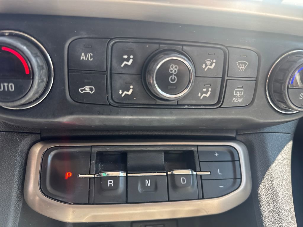 Used 2020 GMC Acadia Denali AWD/4WD image 24