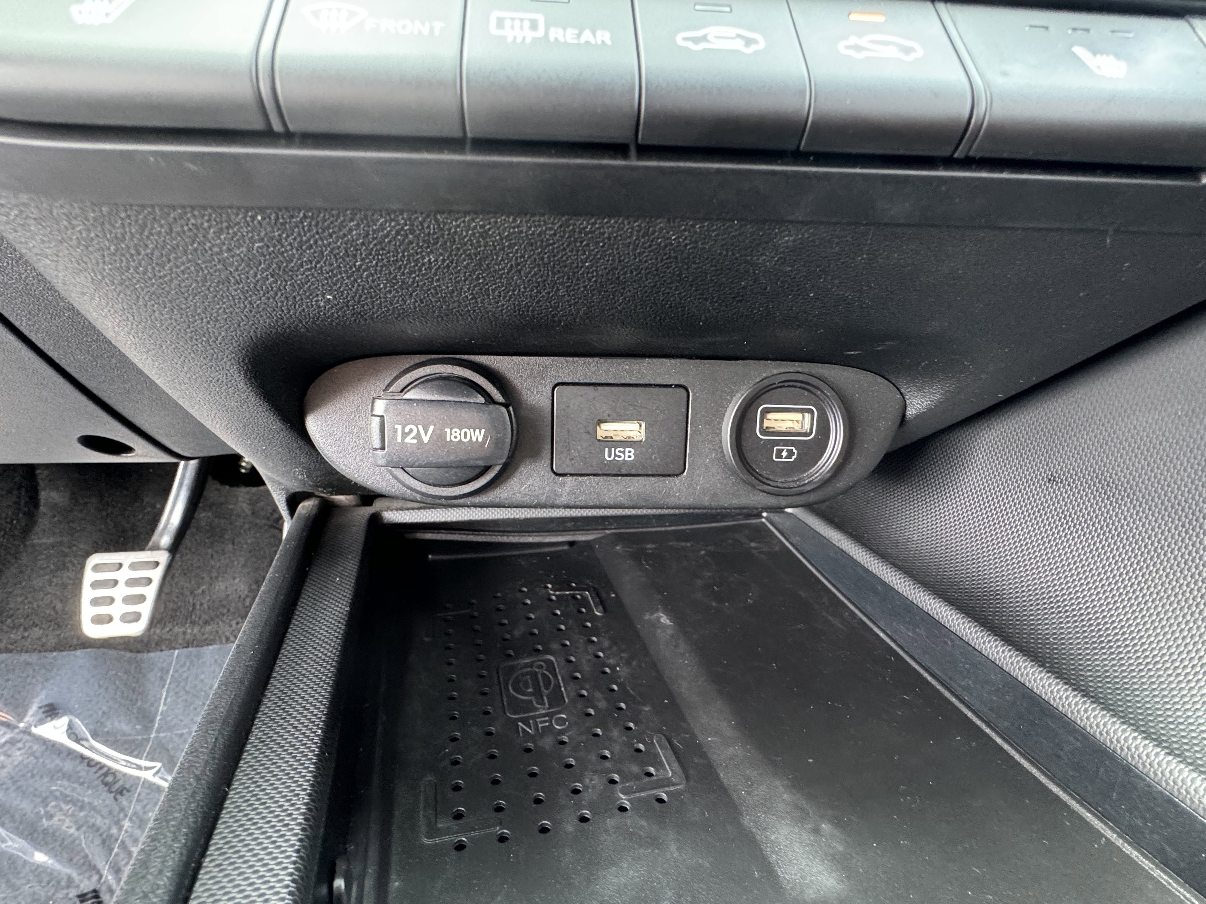 Used 2022 Hyundai Elantra N FWD image 21