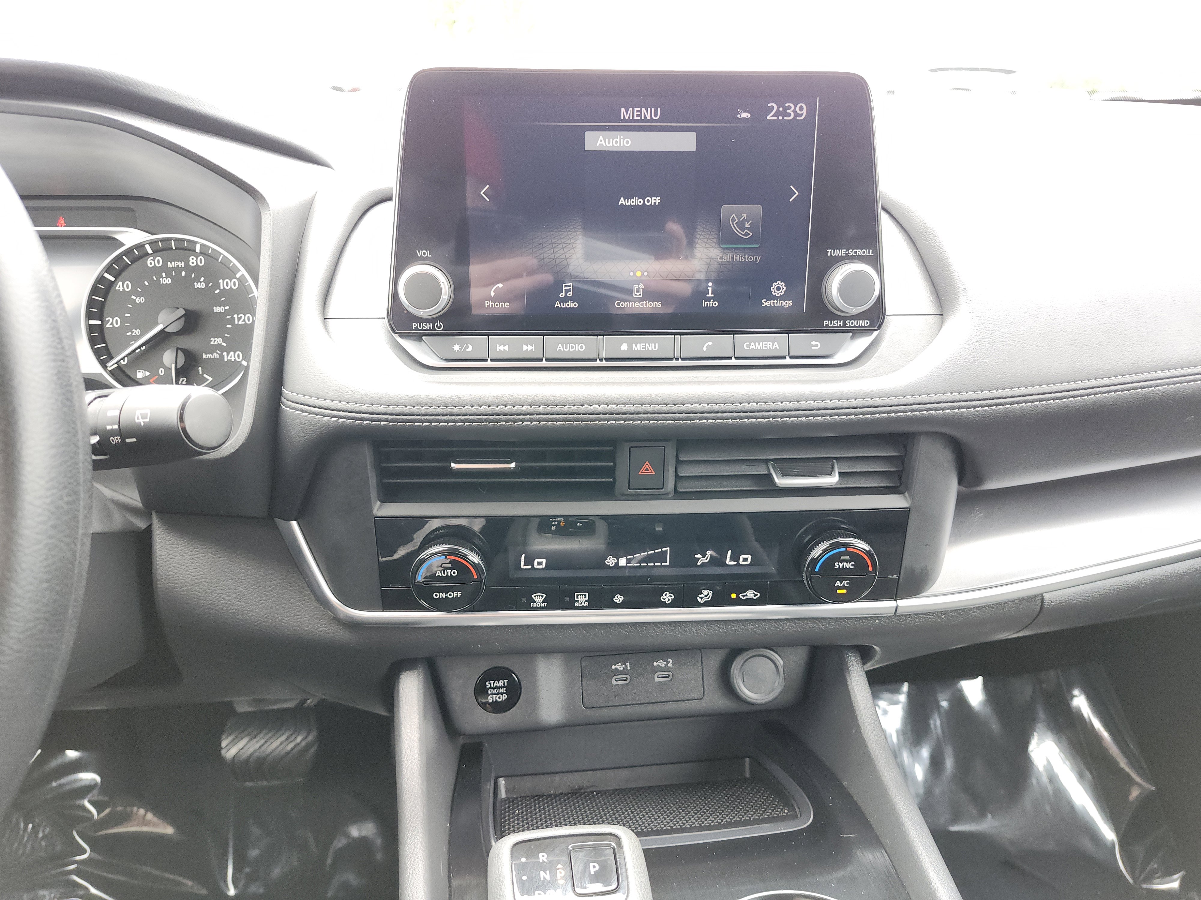 Used 2024 Nissan Rogue SV AWD/4WD image 33