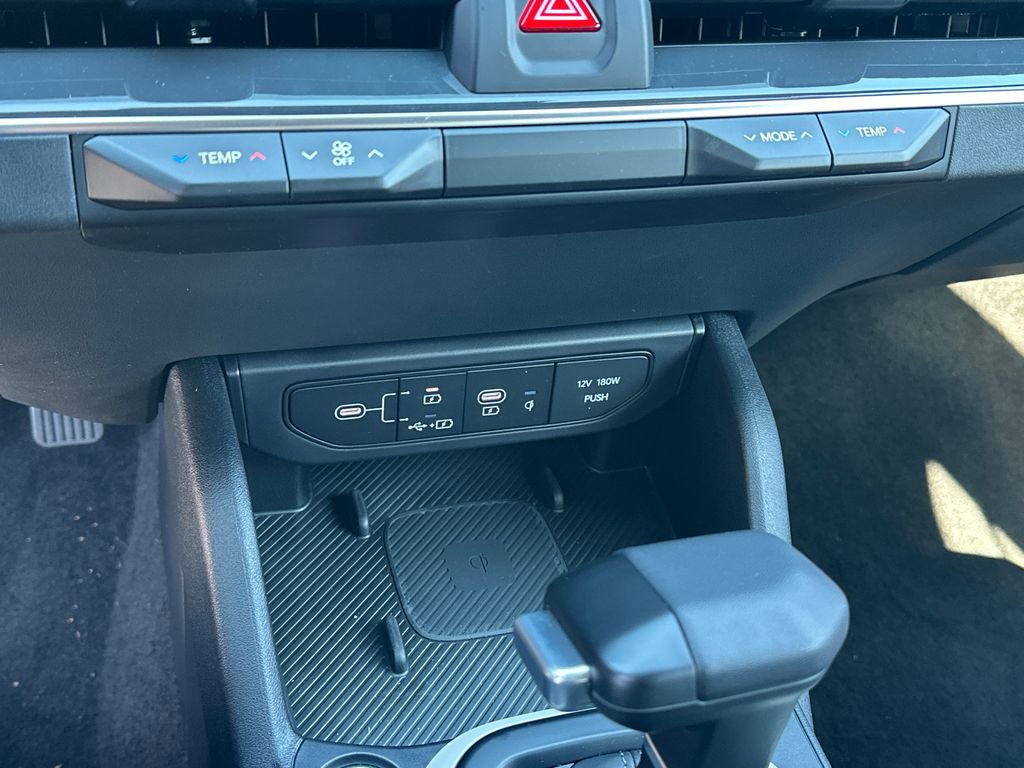 New 2026 Kia K4 GT-Line FWD image 21