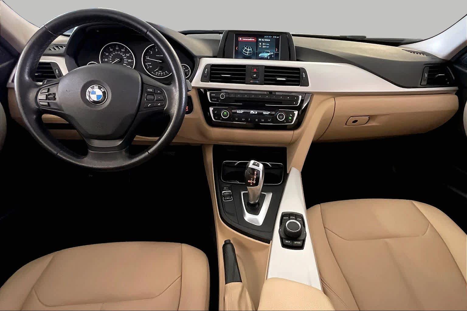 Used 2018 BMW 320i Sedan w/ Convenience Package RWD image 14