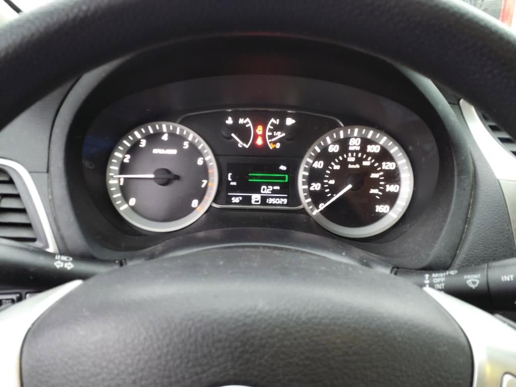 Used 2014 Nissan Sentra SV FWD image 8