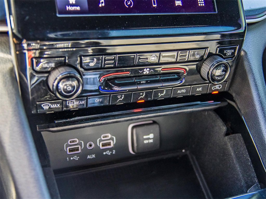 Used 2022 Jeep Grand Cherokee L Laredo image 33