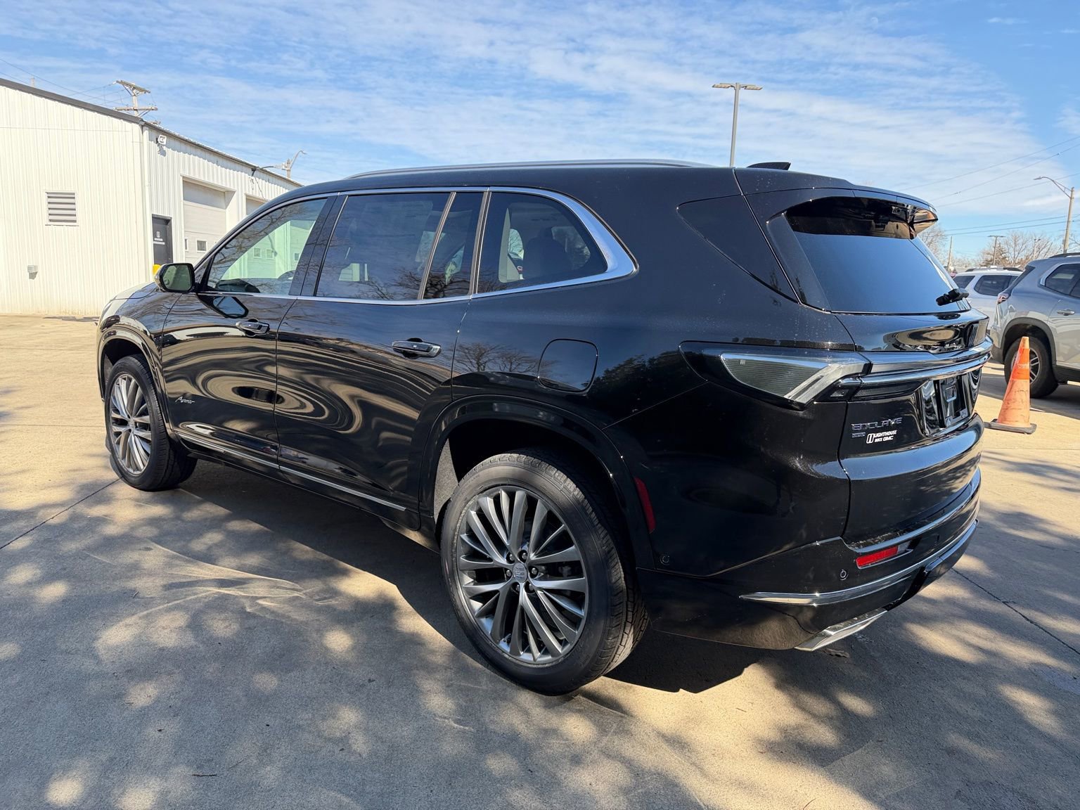New 2026 Buick Enclave Avenir w/ Super Cruise Package AWD/4WD image 9