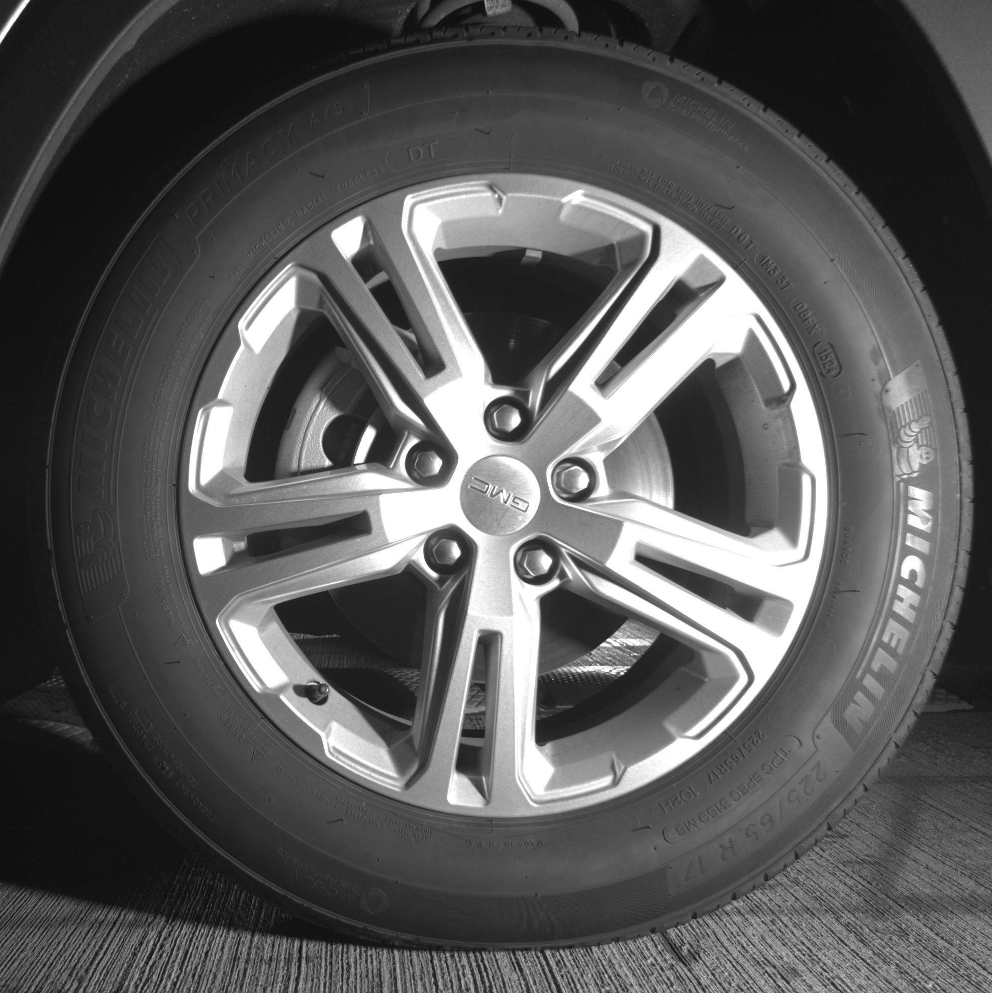 Used 2024 GMC Terrain SLE image 17