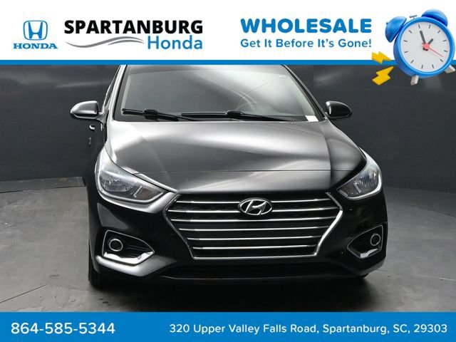 Used 2022 Hyundai Accent SEL FWD image 2
