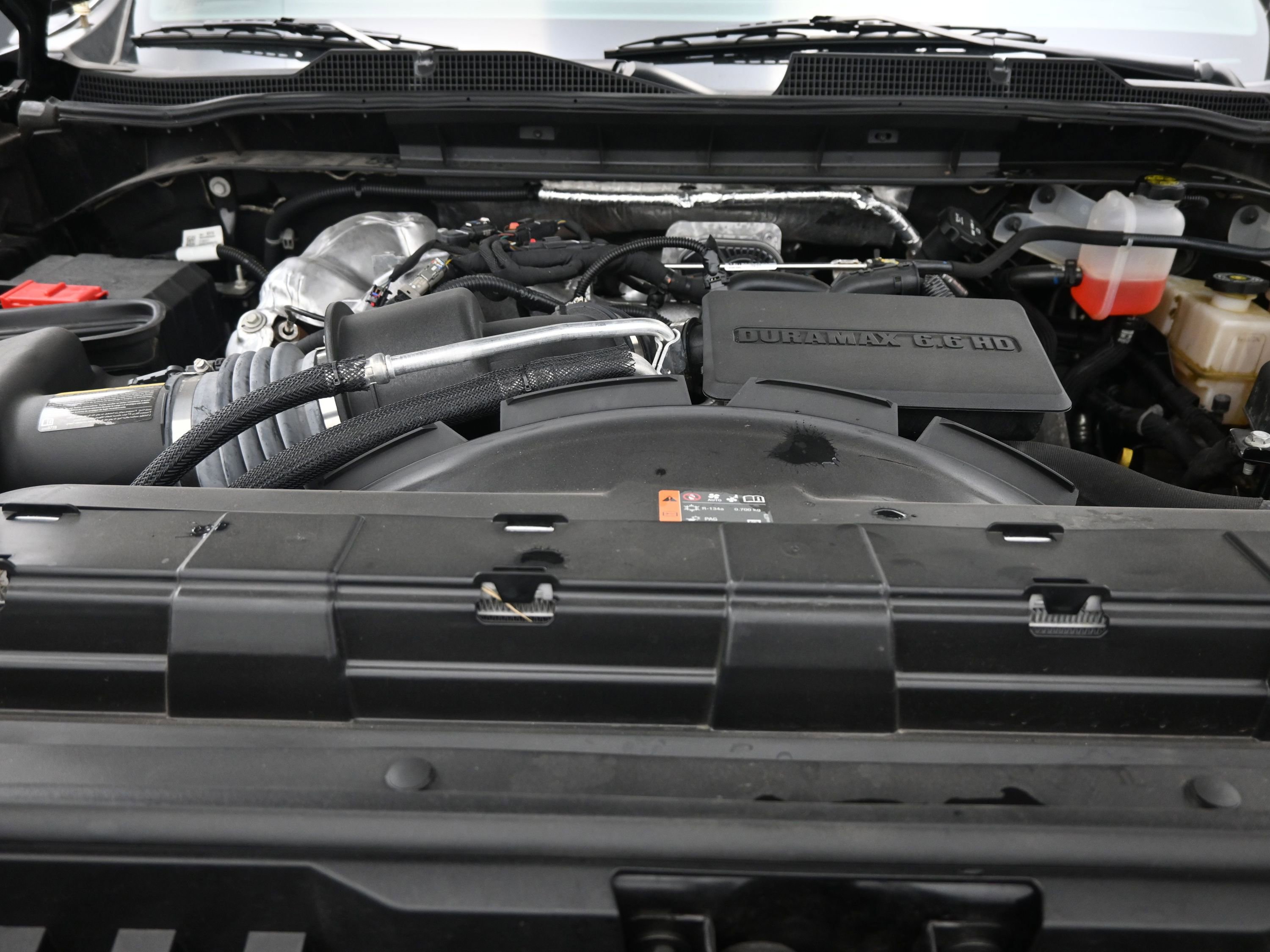 Used 2024 Chevrolet Silverado 2500 High Country w/ Technology Package image 18