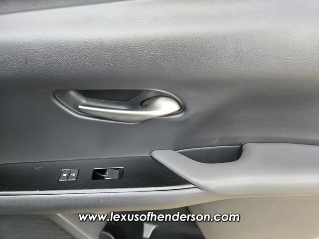Used 2020 Lexus UX 200 F Sport w/ Accessory Package FWD image 18