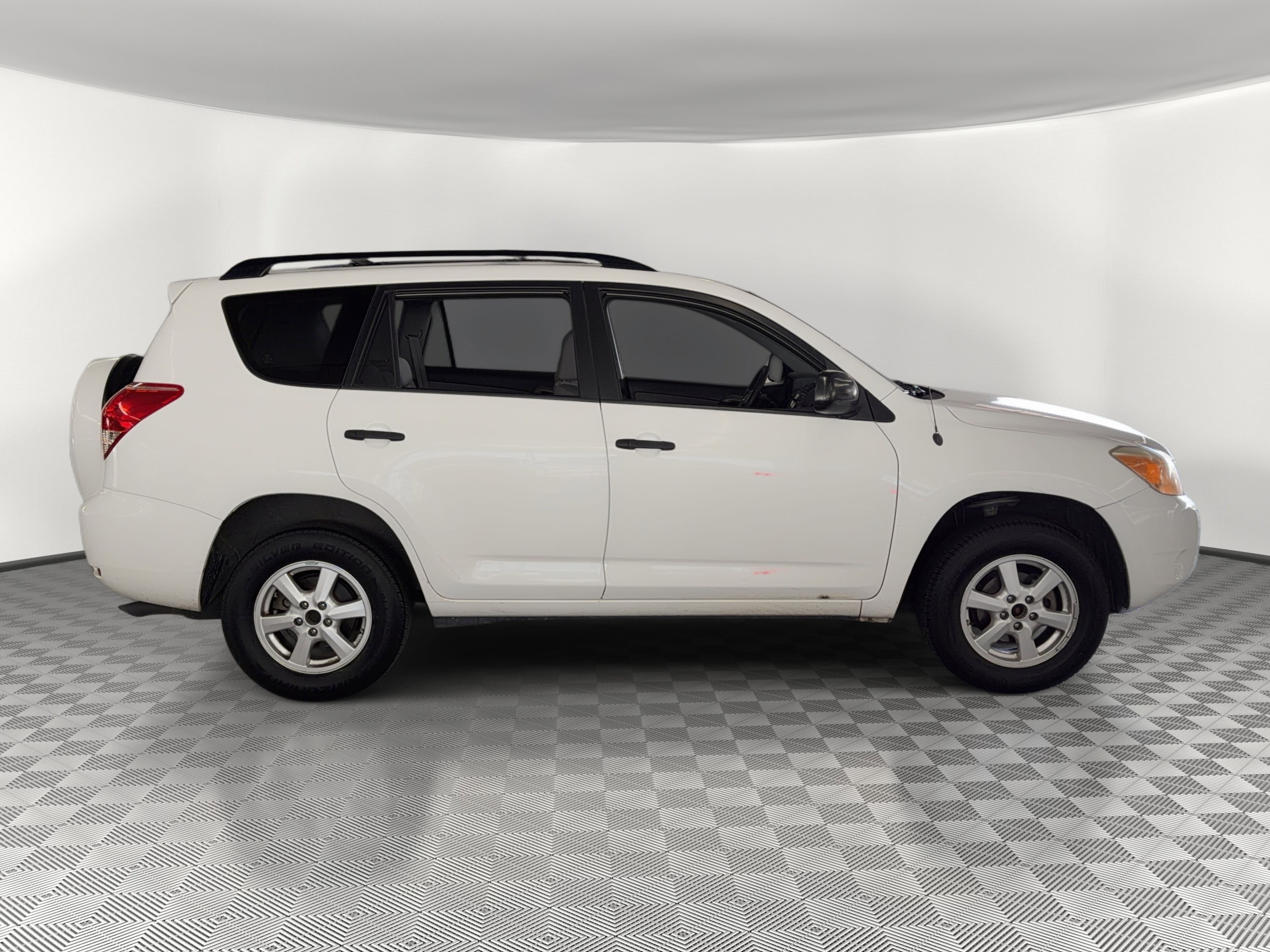 Used 2008 Toyota RAV4 2WD image 8