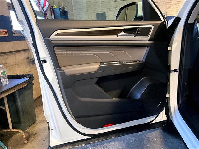 Used 2022 Volkswagen Atlas SE image 19