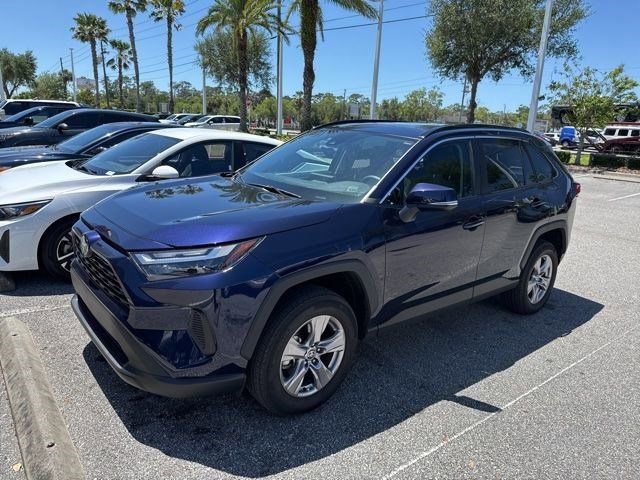 Used 2023 Toyota RAV4 XLE w/ Convenience Package image 1