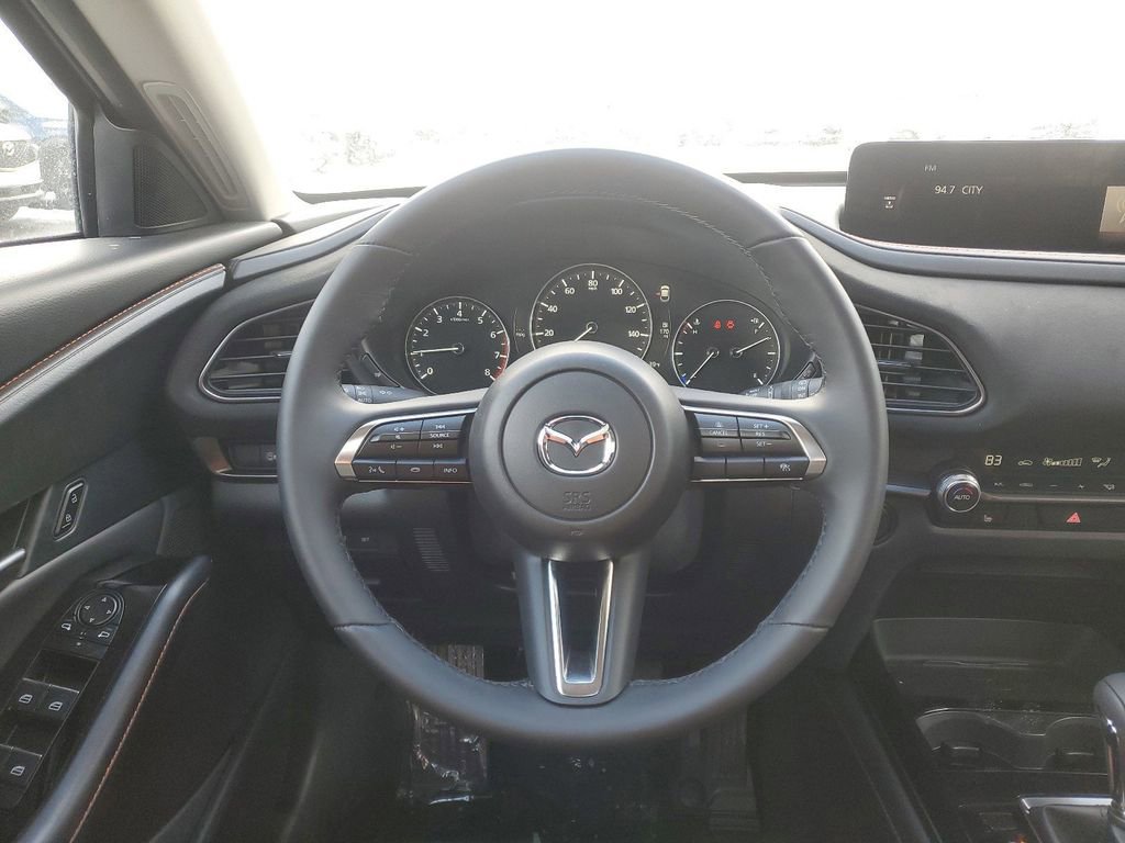 Used 2025 MAZDA CX-30 Carbon image 32