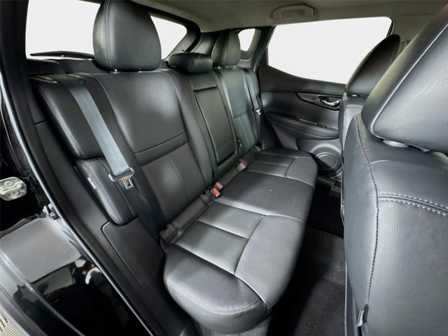 Certified 2022 Nissan Rogue Sport SL w/ Premium Package FWD image 27