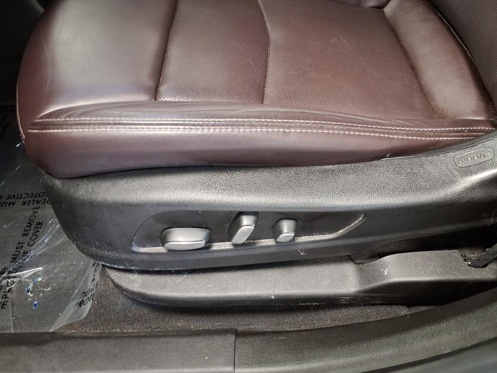Used 2020 Cadillac XT6 Premium Luxury FWD image 20