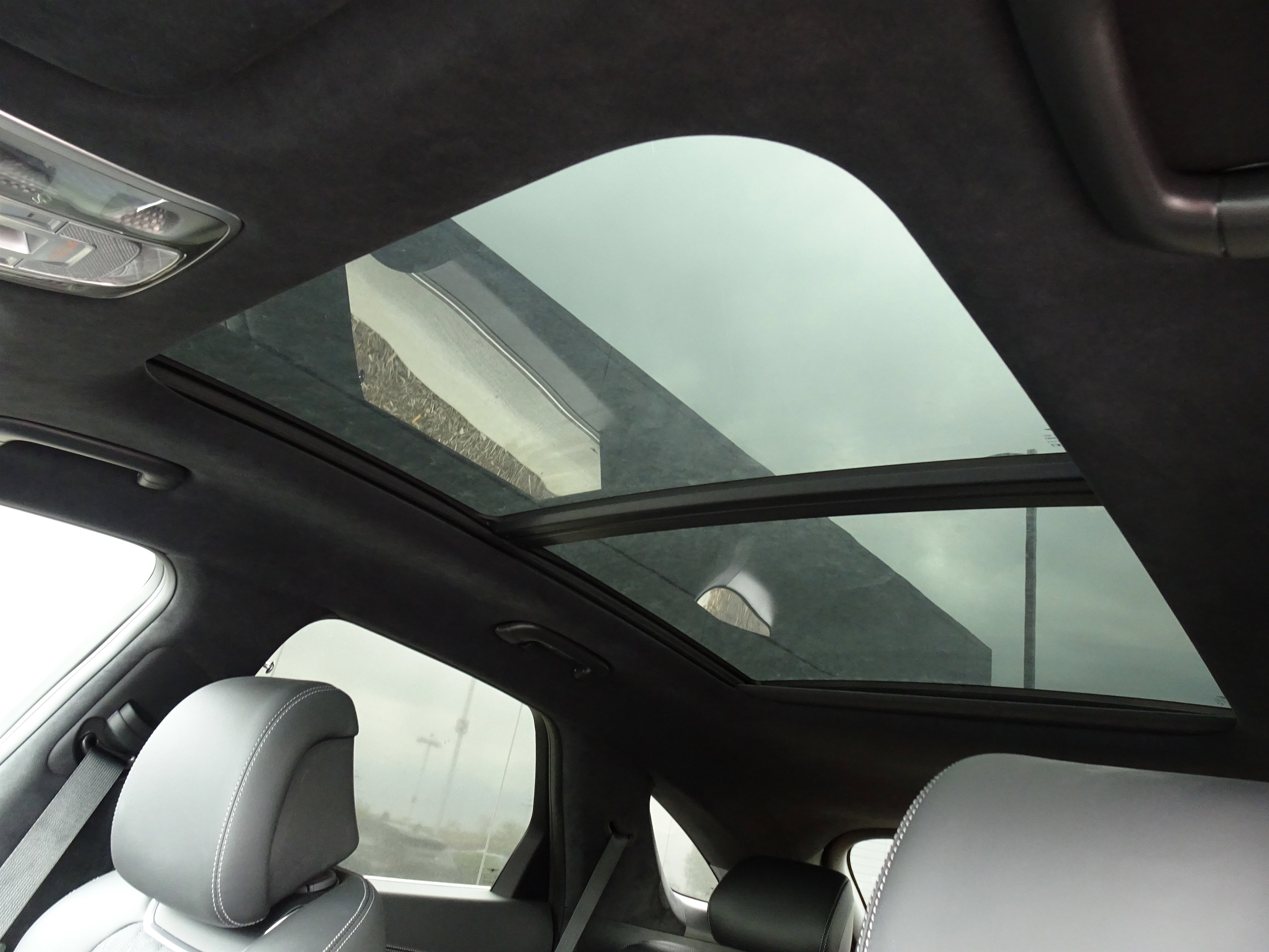 New 2025 Genesis GV70 3.5T Sport w/ Sport Advanced Package image 11