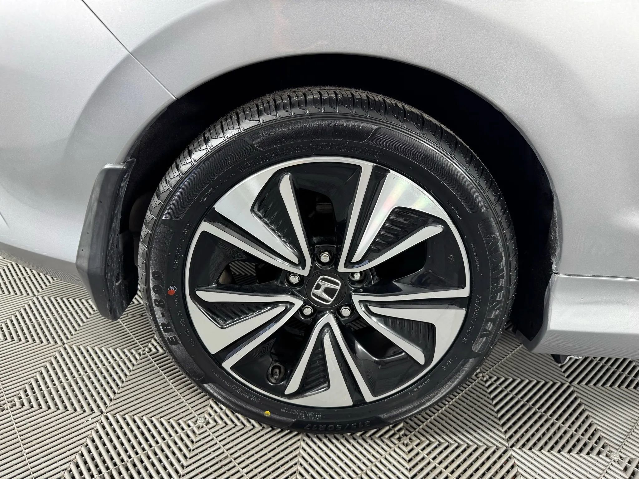 Used 2018 Honda Civic EX-T image 37