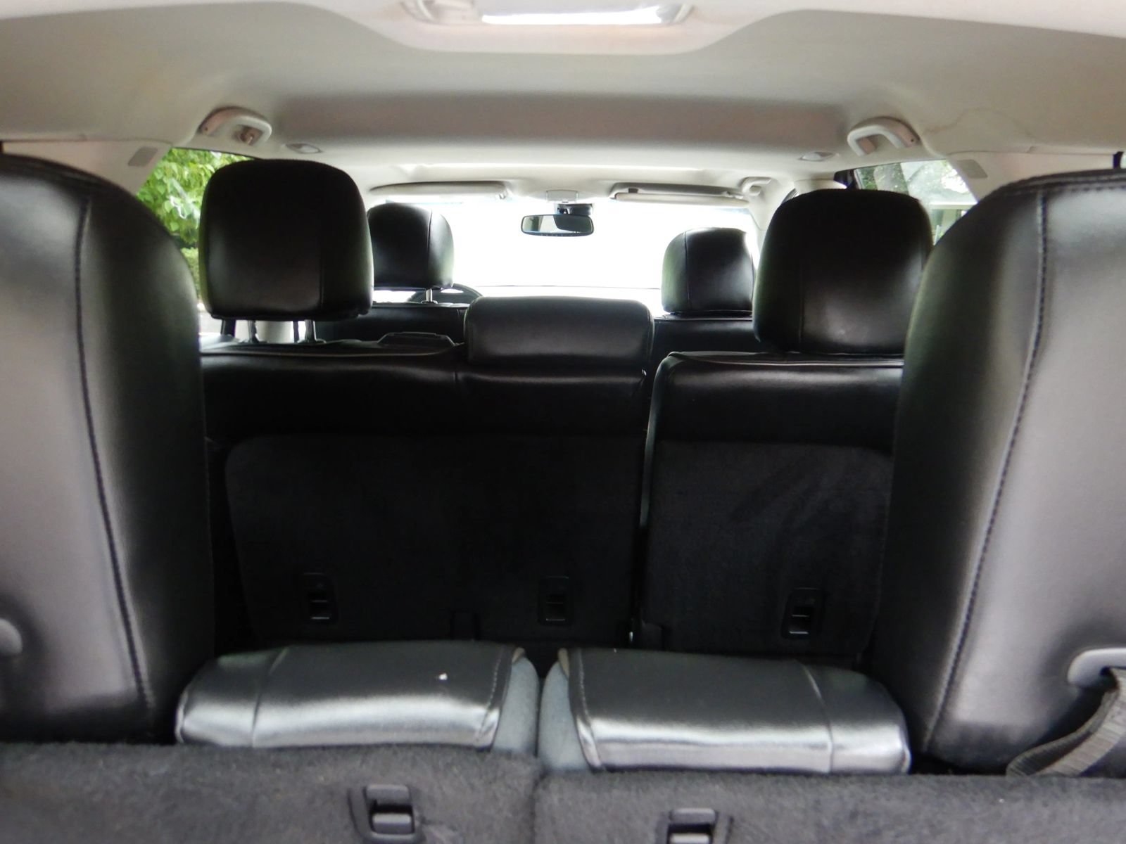 Used 2015 INFINITI QX60 Luxe w/ Premium Plus Package AWD/4WD image 32
