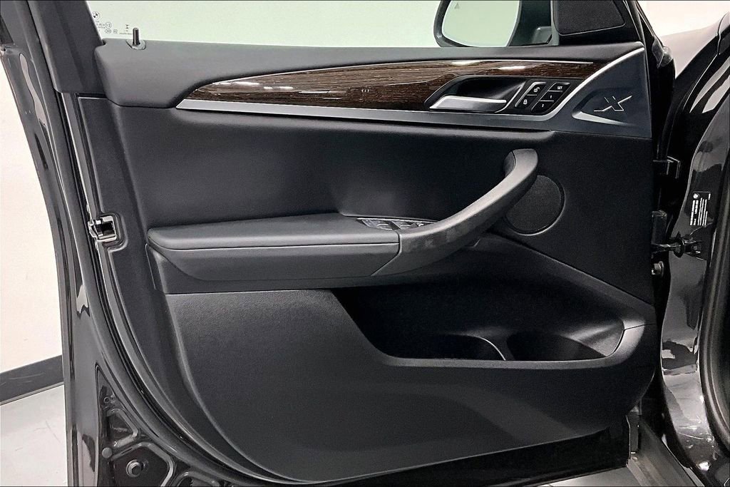 Used 2024 BMW X3 xDrive30i w/ Premium Package image 18