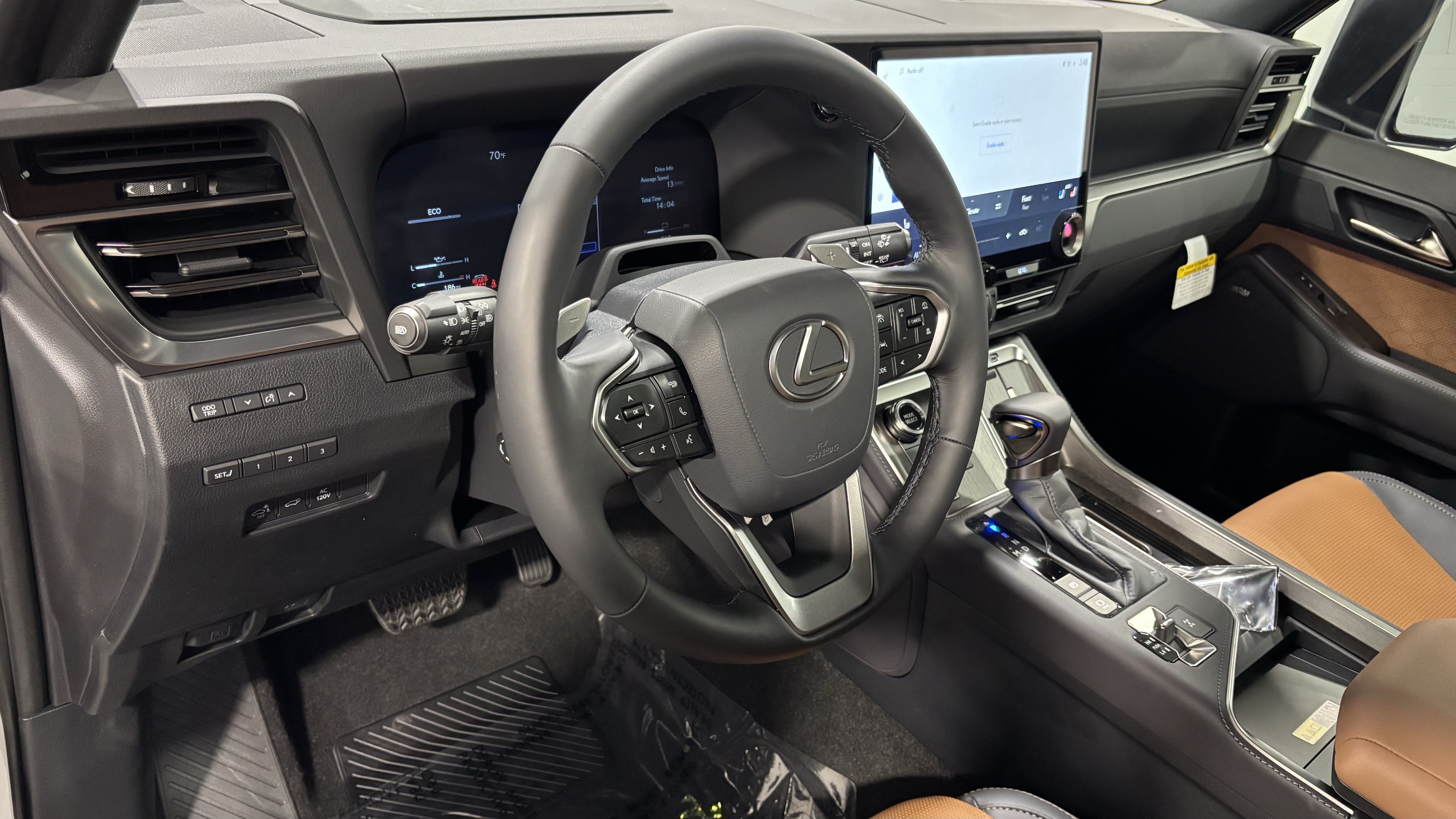New 2026 Lexus GX 550 AWD/4WD image 13