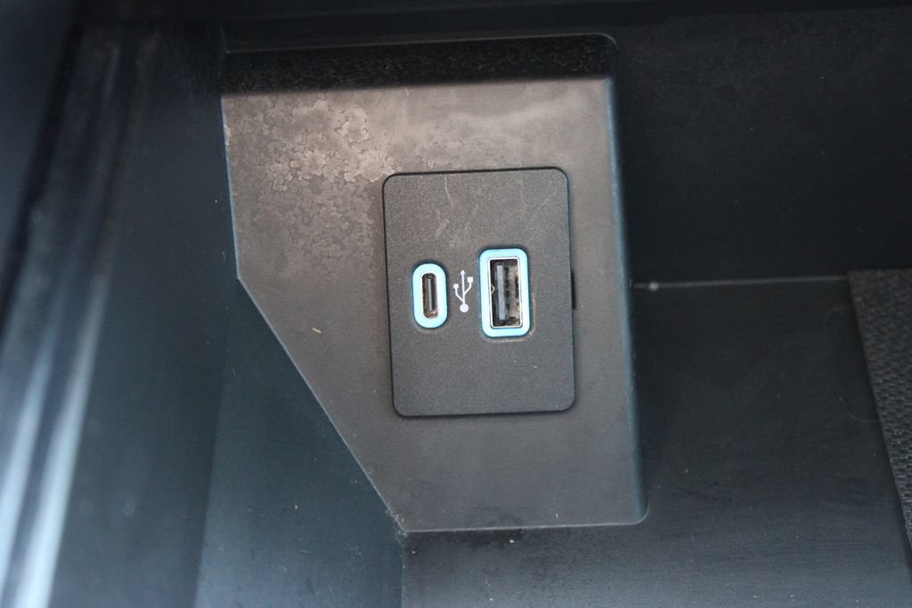 Used 2023 Ford F150 Lariat AWD/4WD image 55