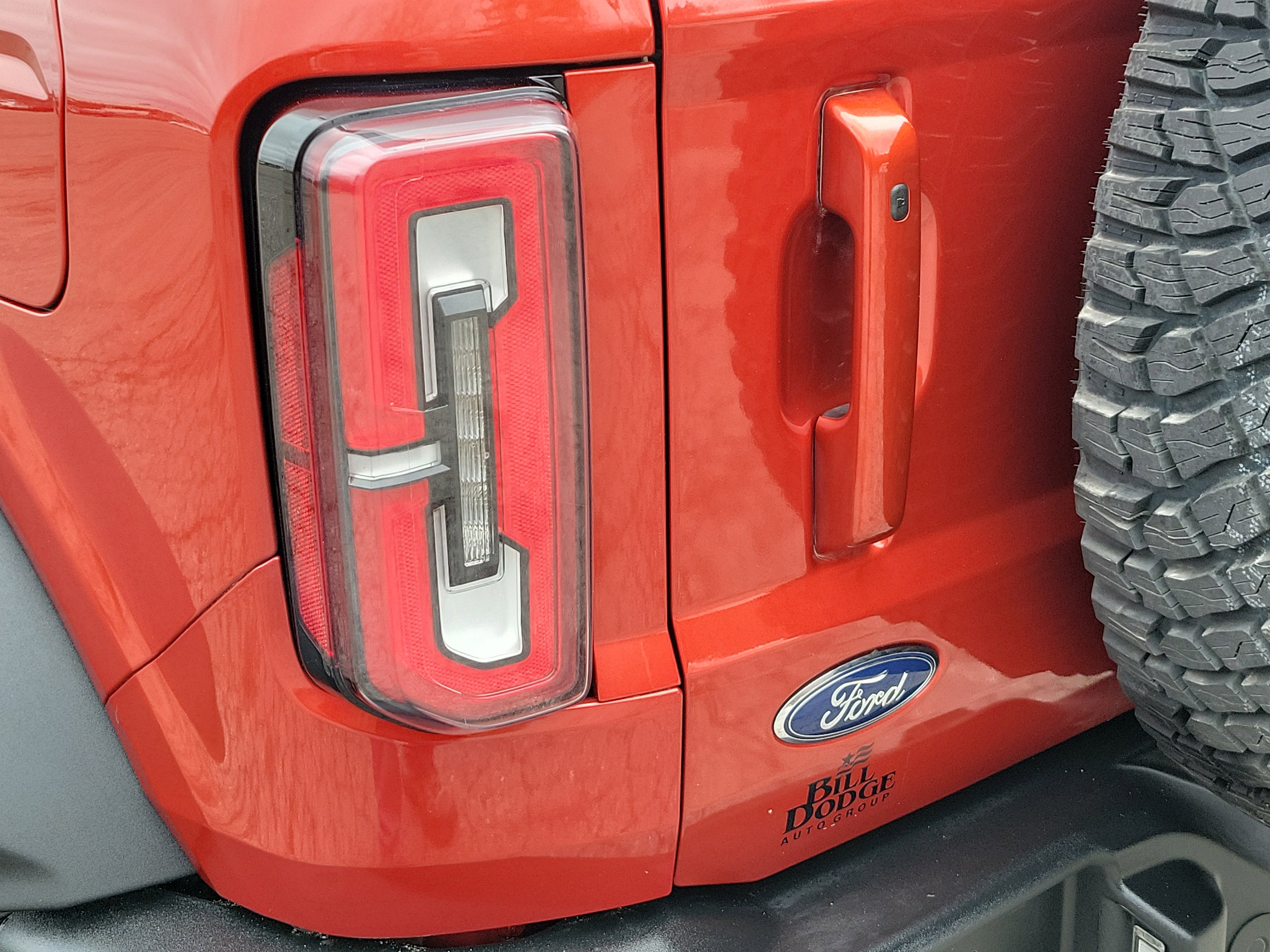 Used 2024 Ford Bronco Outer Banks w/ Sasquatch Package image 11