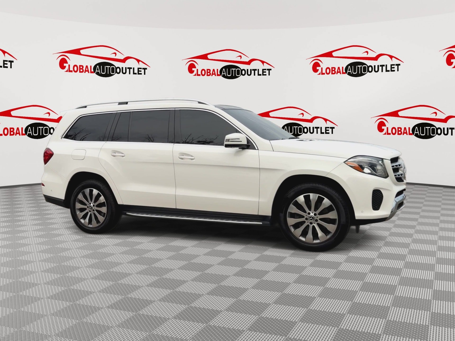 Used 2019 Mercedes-Benz GLS 450 4MATIC w/ Premium 1 Package image 9