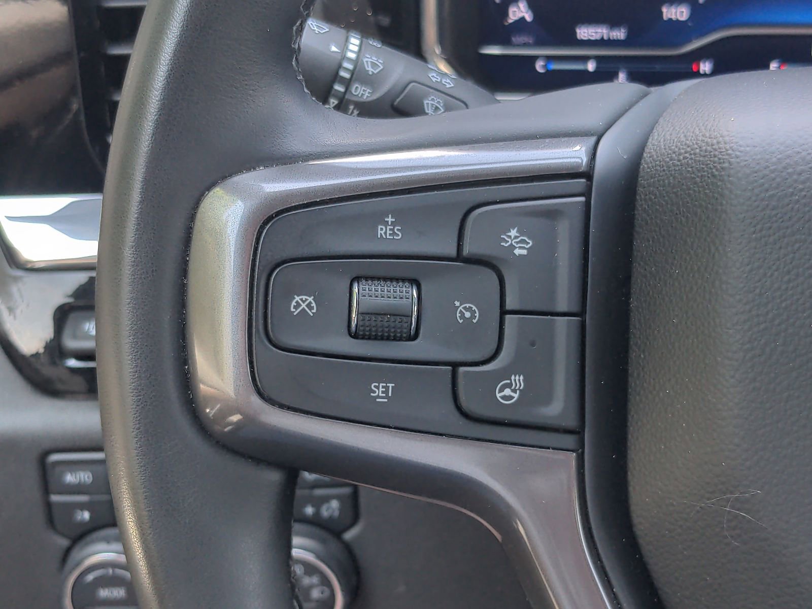 Used 2024 Chevrolet Silverado 2500 High Country w/ High Country Premium Package image 14