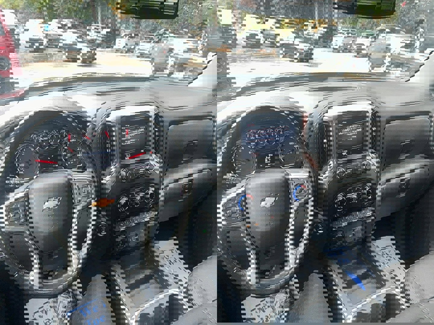 Used 2022 Chevrolet Silverado 1500 LTZ w/ Z71 Off-Road Package image 15