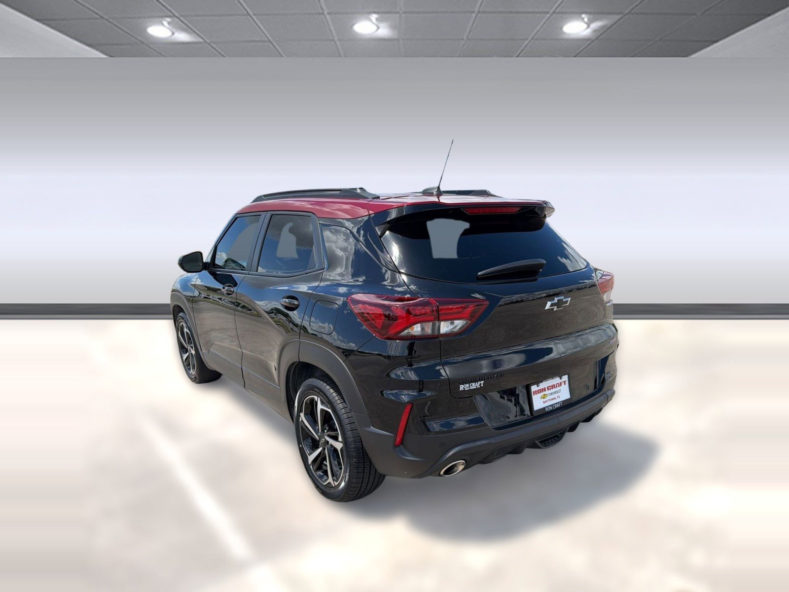 Used 2021 Chevrolet TrailBlazer RS w/ Sun and Liftgate Package image 3