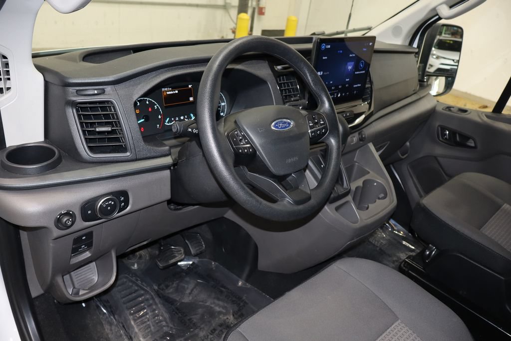 Used 2025 Ford Transit 350 XLT RWD image 27