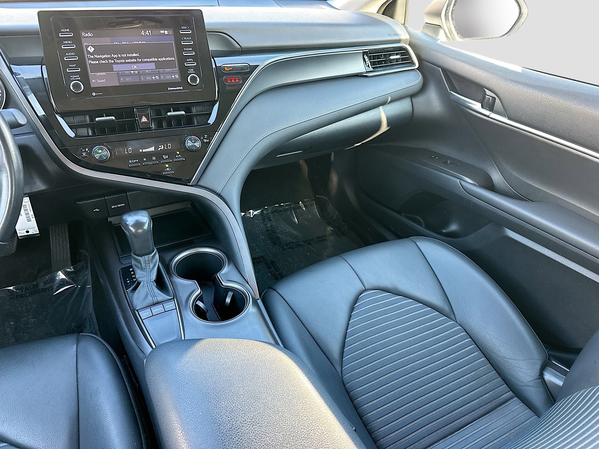 Used 2023 Toyota Camry SE image 22