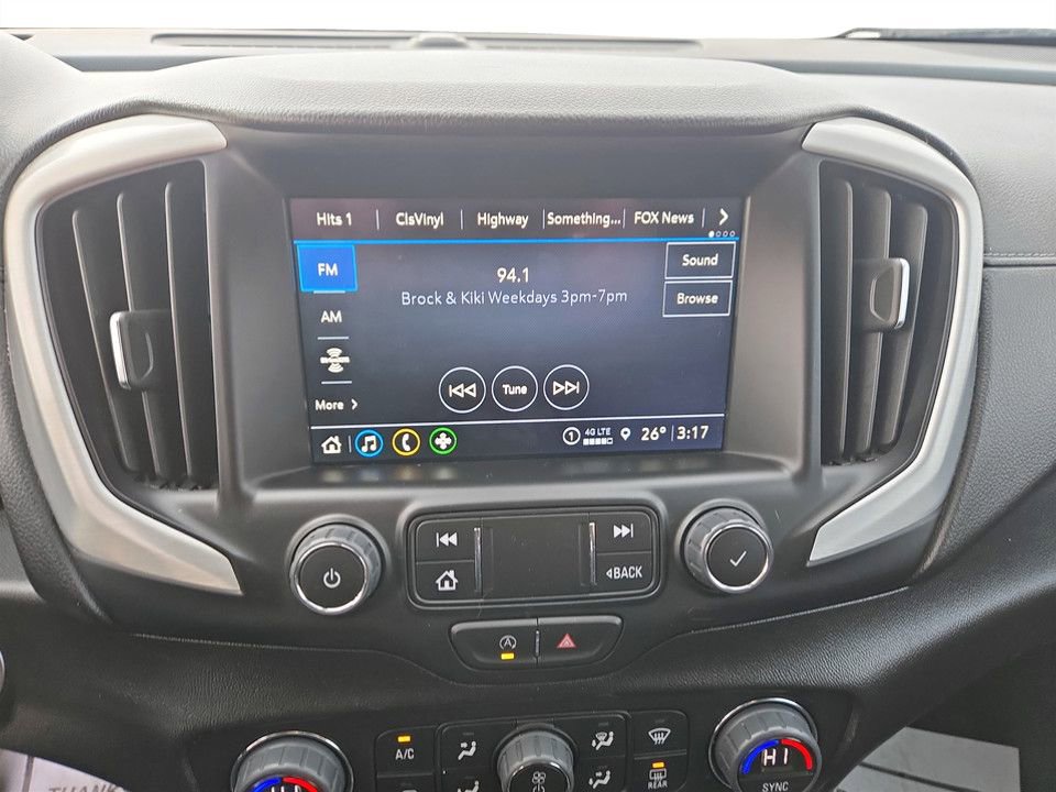 Used 2024 GMC Terrain SLT image 25