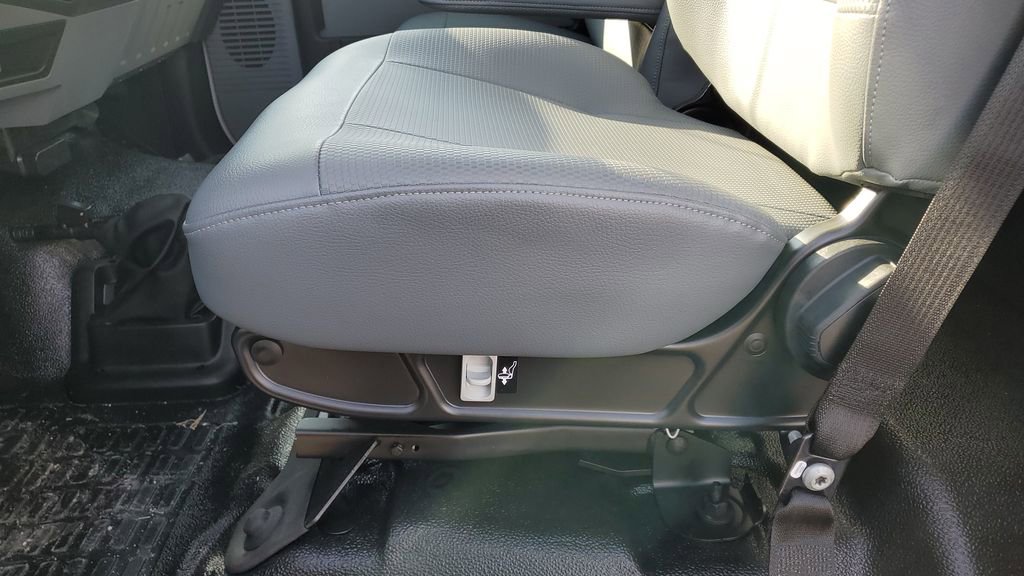 New 2026 Ford F650 2WD Regular Cab Super Duty image 13