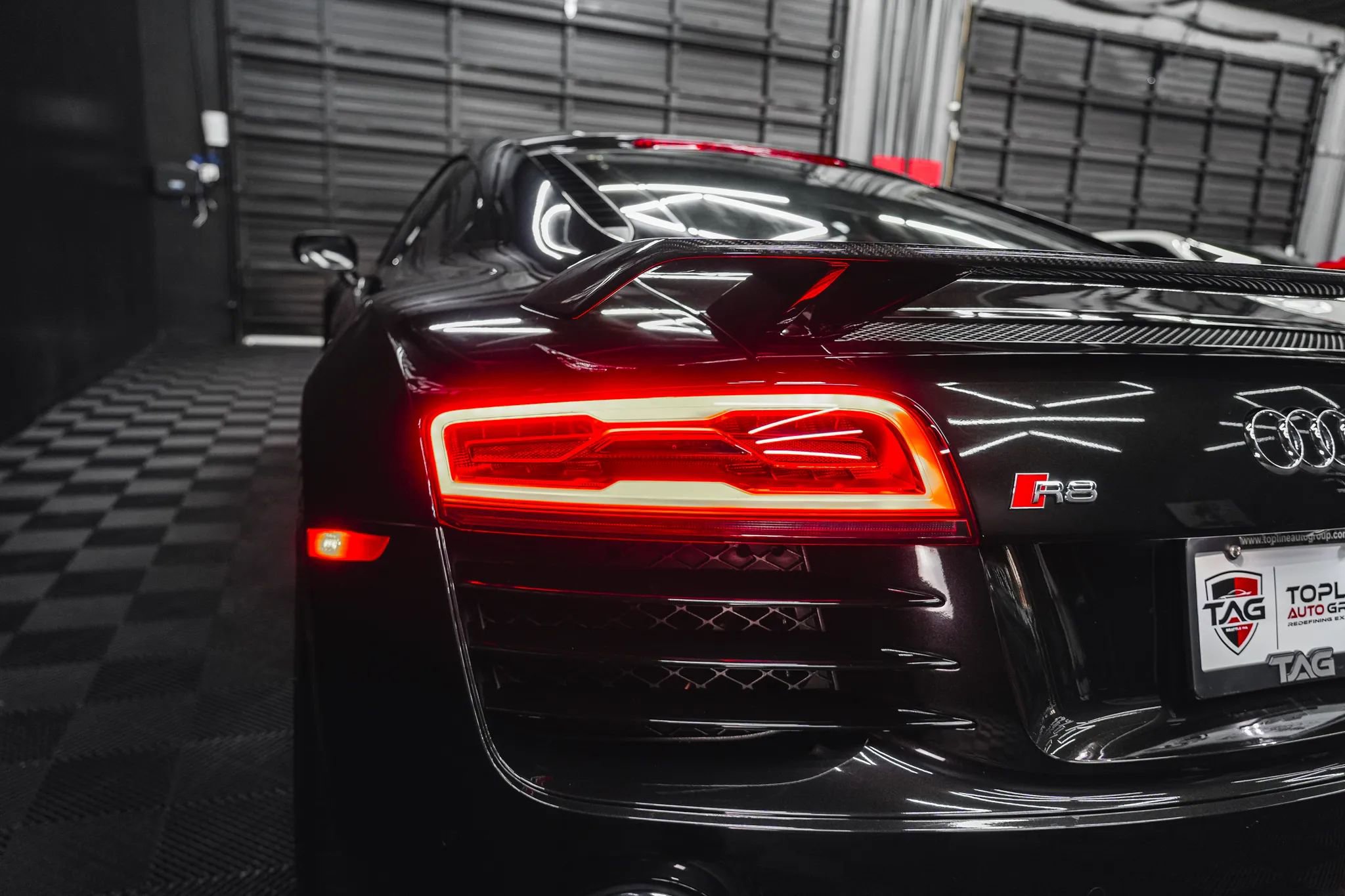 Used 2015 Audi R8 V8 image 27