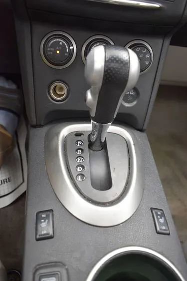 Used 2012 Nissan Rogue SL image 32