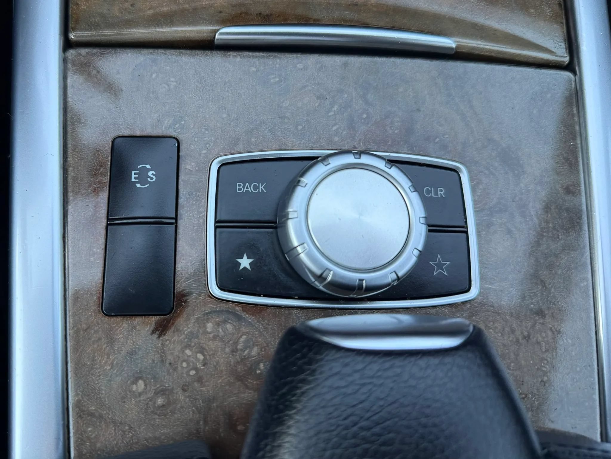 Used 2014 Mercedes-Benz E 350 4MATIC Sedan image 20