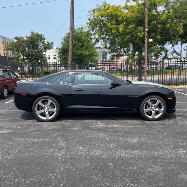 Used 2010 Chevrolet Camaro SS w/ RS Package RWD image 14