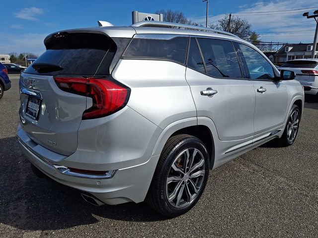 Used 2019 GMC Terrain Denali w/ Driver Alert Package II image 6