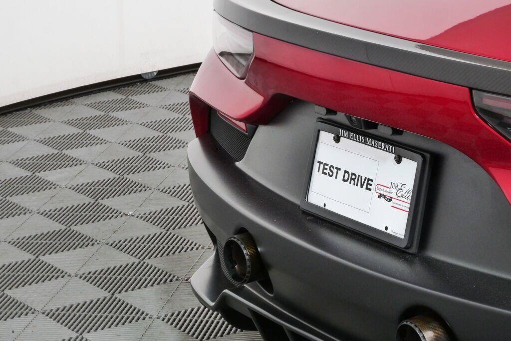 Used 2024 Maserati MC20 Cielo RWD image 32