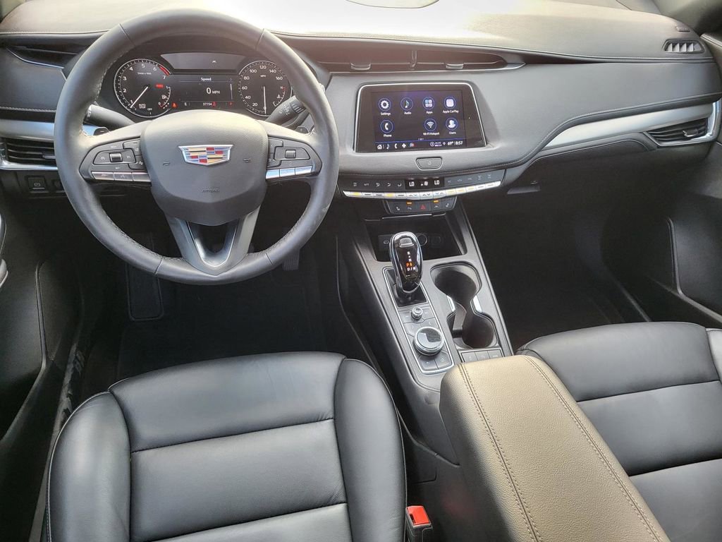 Used 2023 Cadillac XT4 Premium Luxury w/ Cold Weather Package image 16