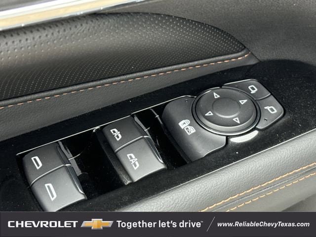 Used 2025 Cadillac CT4 Sport RWD image 26